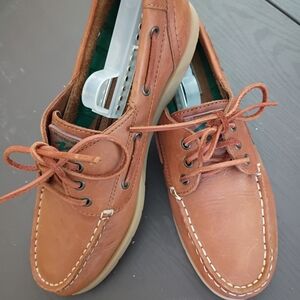 Women's Tan Leather Loafers/Boat Shoes 9-1/2 Wide NEW